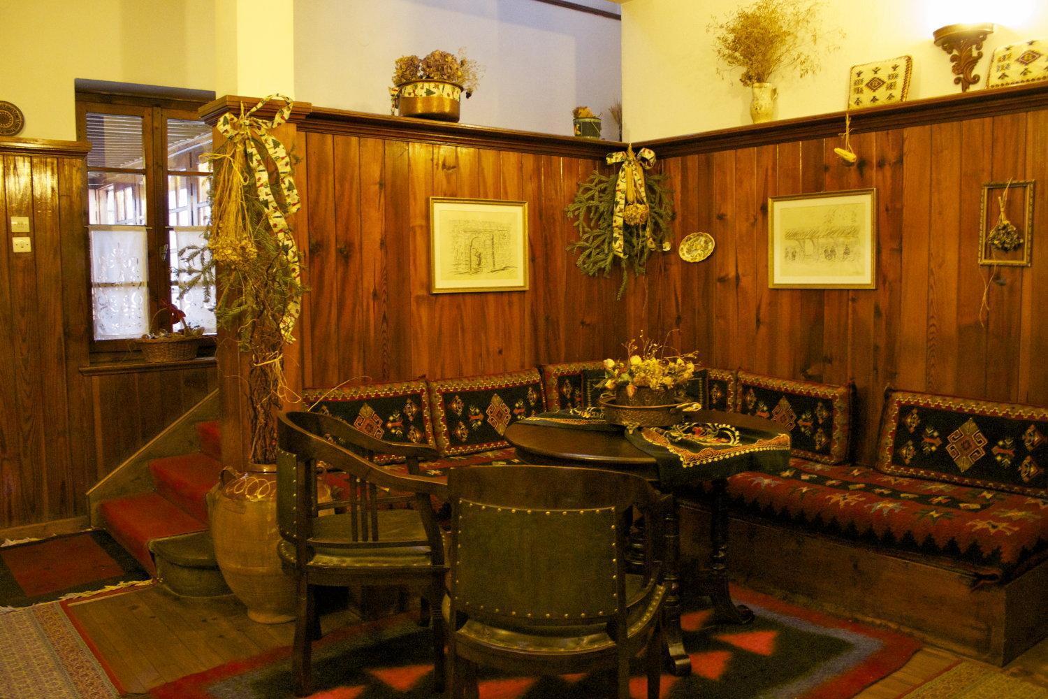 Hotel Galaxias Мецово Екстер'єр фото