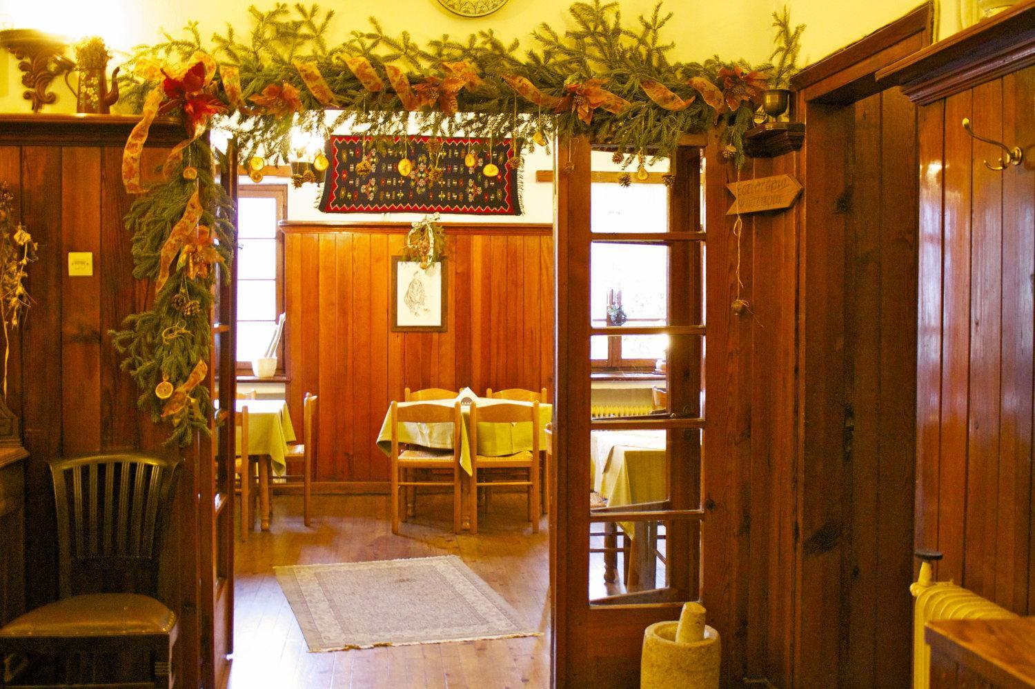 Hotel Galaxias Мецово Екстер'єр фото