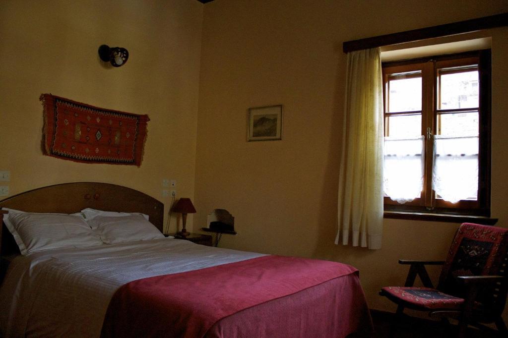 Hotel Galaxias Мецово Екстер'єр фото