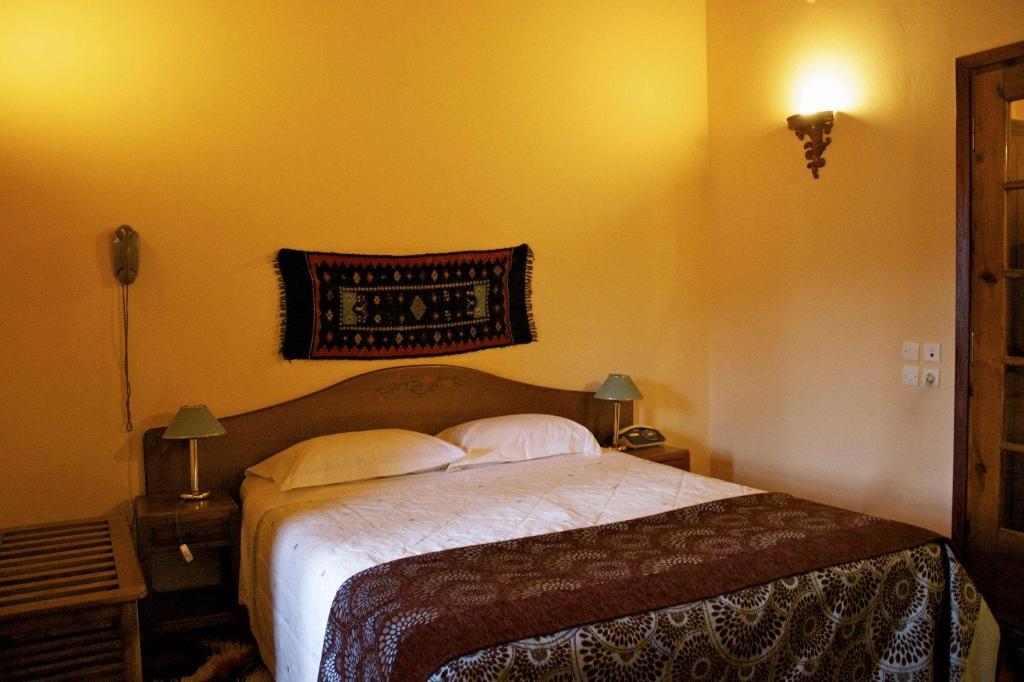 Hotel Galaxias Мецово Екстер'єр фото